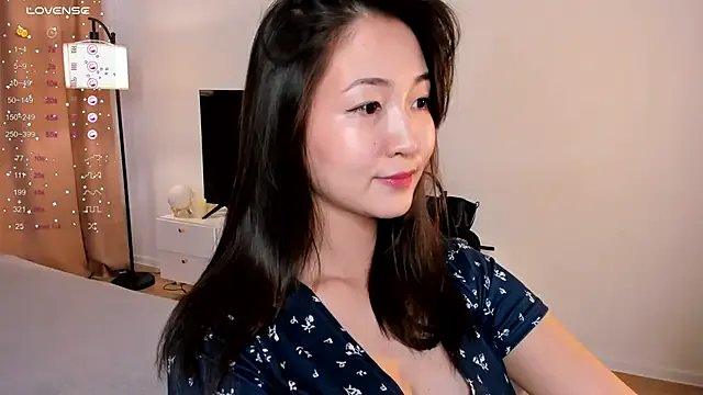 Freechat SeulBi on StripChat