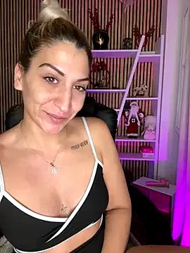 Freechat sofiah_ on StripChat