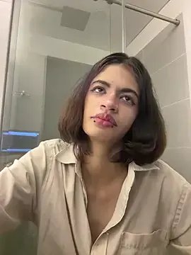 sukulaurens on StripChat 