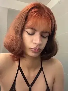 sukulaurens on StripChat 