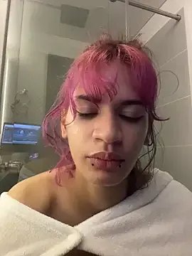 sukulaurens on StripChat 