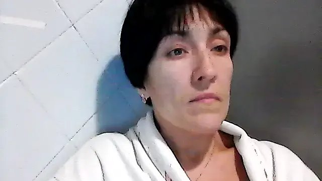 SunnyAmorre on StripChat
