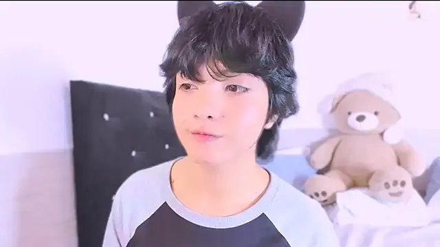 Sweet_Allan on StripChat 