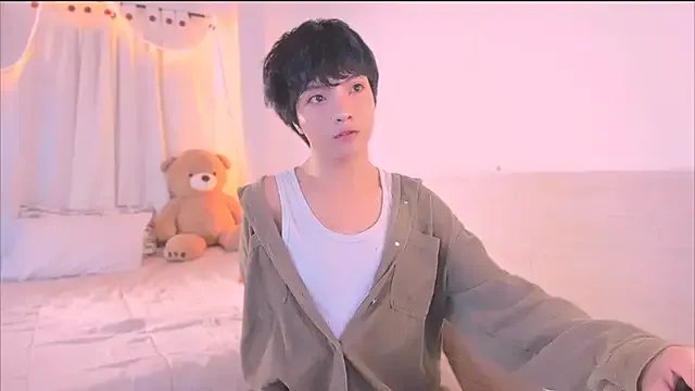 Sweet_Allan on StripChat 