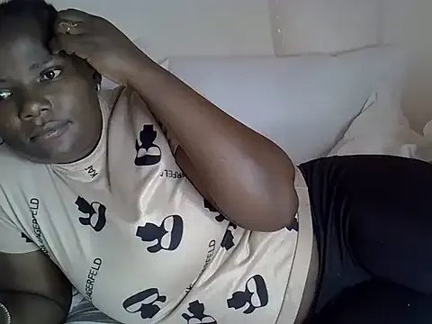 Freechat Sweetreena on StripChat