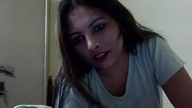 Freechat tripti2 on StripChat
