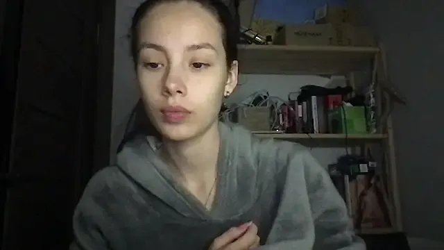 Freechat Yuna5343 on StripChat